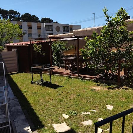 Villa Tres Confortable Studio Maison Au Pied Dufaron Toulon Exterior foto